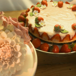 Paul Hollywood Pies and Puds : Strawberry Mousse cake