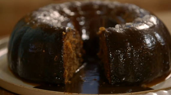 Jamie Oliver sticky toffee pudding with Earl Grey tea and caramel sauce ...