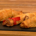 Gino edible Christmas crackers with Chicken and tarragon recipe Let’s Do Christmas