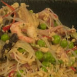 Ken Hom Singapore noodles  recipe on  Saturday Kitchen