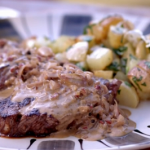 James Martin steak with potatoes and cognac sauce recipe