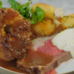 Mark Hamill roast beef with Yorkshire puddings and horseradish sauce recipe