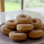 Tom Kerridge low calorie baked doughnuts recipe on Lose Weight For Good