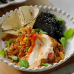 Jamie’s veggie chilli with sweet potatoes and black rice recipe Meat-Free Meals