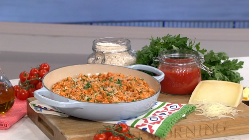 Gino D’Acampo mamma’s chicken risotto with tomato sauce recipe on This