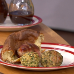 James Martin Christmas stuffing and gravy recipe on This Morning