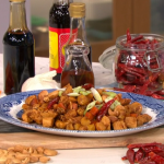 Gok Wan kung pao chicken with black vinegar recipe on This Morning