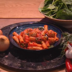 Freddy Forster rigatoni pasta with chicken meatballs recipe on Steph’s Packed Lunch