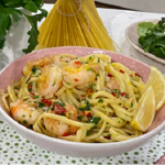 Clodagh Mckenna 10 minutes linguine with prawns, ginger and chilli recipe on This Morning