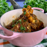 Phil Vickery seasonal lamb shanks with mashed potatoes and spinach recipe on This Morning