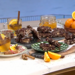 Hugh Fearnley-Whittingstall Christmas tiffin with dark chocolate, blackberry whiskey, toasted oats and seeds recipe on This Morning