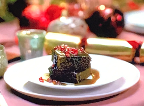 gok-wan-sticky-toffee-pudding-with-molasses-and-five-spice-on-gok-wan-s