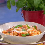 Joseph Denison Carey homemade potato gnocchi with tomato sauce recipe on This Morning