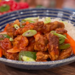Suzie Lee sweet and sour pork with vegetables and rice recipe on This Morning