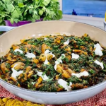 Si King chicken and spinach curry recipe on This Morning