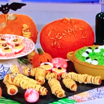 Juliet Sear haunted Halloween feast with deviled eggs and spinach mac and cheese recipe on This Morning