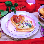Freddy Forster chicken vol au vent with mushrooms, chives and rose petals recipe on Steph’s Packed Lunch