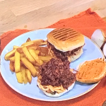 Simon Rimmer pulled mushroom burger with BBQ sauce and fennel coleslaw recipe on Steph’s Packed Lunch