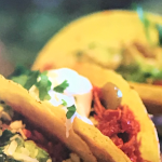 Lisa Faulkner one pot chicken tacos with guacamole and sour cream recipe on Lorraine