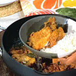 Nadiya Hussain easy Friday night chicken korma curry recipe on Lorraine
