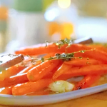 Marcus Wareing Christmas honey roasted carrots with star anise and thyme recipe