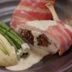 Si and Dave’s chicken Balmoral with haggis, bacon and a cream, peppercorn and whisky sauce recipe on The Hairy Bikers Go West