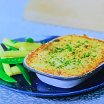 Alexis Conran and Laura Hamilton cottage pie with instant gravy on Air Fryers Made Easy