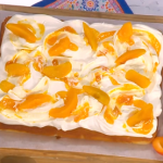 Juliet Sear peaches and cream traybake recipe on This Morning