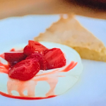 Tom Kerridge strawberries and cream with shortbread on Tom Kerridge Cooks Britain