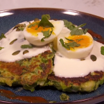 Tim Spector herby pea pancakes with frozen peas, cottage cheese and poached egg recipe on Morning Live