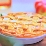 Lisa Faulkner apple and marzipan lattice pie recipe on John and Lisa’s Weekend Kitchen