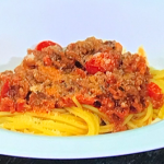 Simon Rimmer spaghetti bolognese with port and smoked pancetta lardons recipe on Sunday Brunch