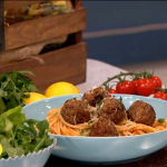 Nadia Sawalha spaghetti and meatballs recipe on Lorraine