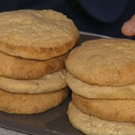 Phil Vickery’s homemade custard cookie biscuit recipe on This Morning