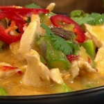 Dean Edwards Thai chicken curry with asparagus recipe on Lorraine