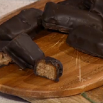 Steven and David’s chocolate caramel bars recipe on This Morning