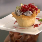 Lorraine Pascale skinny tarts recipe on Best Bakes Ever 