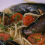 Gino’s spaghetti with mussels and cherry tomatoes recipe on This Morning