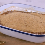 Phil Vickery conference pear crumble recipe on This Morning