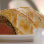 Mary Berry beef Wellington with tarragon sauce recipe on Mary Berry’s Foolproof Cooking