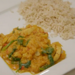 Gregg Wallace chicken with honey and lentils curry recipe on Eat Well for Less?