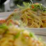 Jamie Oliver crab and fennel spaghetti recipe