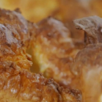Mark Hamill Yorkshire puddings recipe on Jamie and Jimmy’s Friday Night Feast