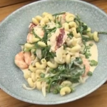 Phil Vickery basil and prawn summer pasta recipe on This Morning