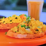 Parveen Ashraf spicy scrambled eggs with chai recipe on Parveen’s Indian Kitchen