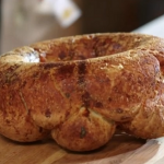John Torode hot cheese and bacon pull apart bread recipe on John and Lisa’s Weekend Kitchen
