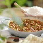Angela Griffin lamb mince curry with peas recipe on John and Lisa’s Weekend Kitchen