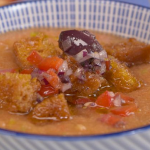 Lisa Faulkner gazpacho with croutons recipe on John and Lisa’s Weekend Kitchen