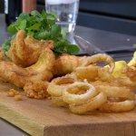 James Martin beer batter fish with gin and tonic onion rings recipe on James Martin’s Saturday Morning