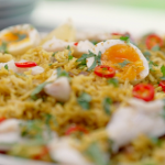 John Gregory Smith kedgeree with smoked haddock and double cream recipe on Ainsley’s Food We Love